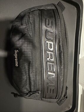 Supreme Black Ripstop Logo Waist Pack